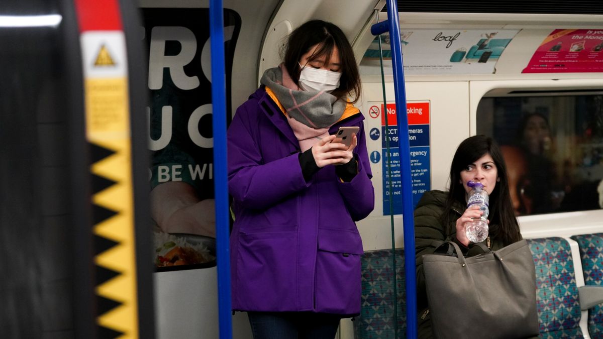 King's College London stworzył aplikację do monitorowania symptomów COVID-19.