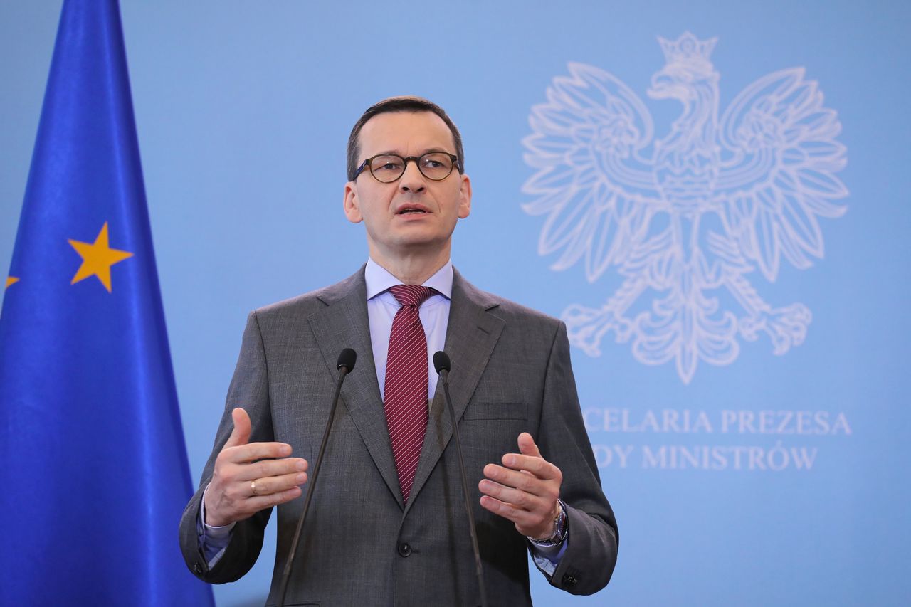 Koronawirus w Polsce. Mateusz Morawiecki: "Wprowadzamy stan zagrożenia epidemicznego"