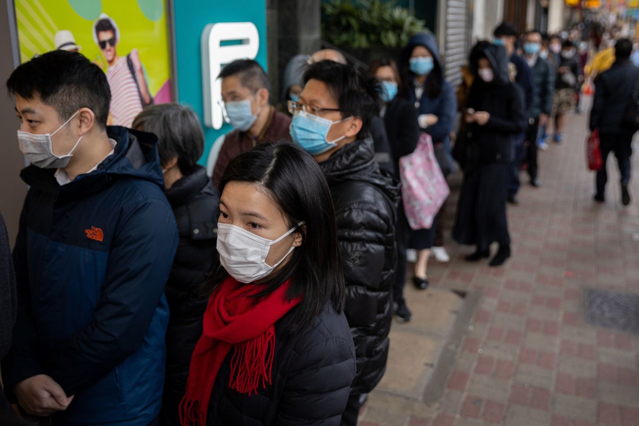 Koronawirus z Chin. Liczba zarażonych wyższa, niż podczas epidemii SARS