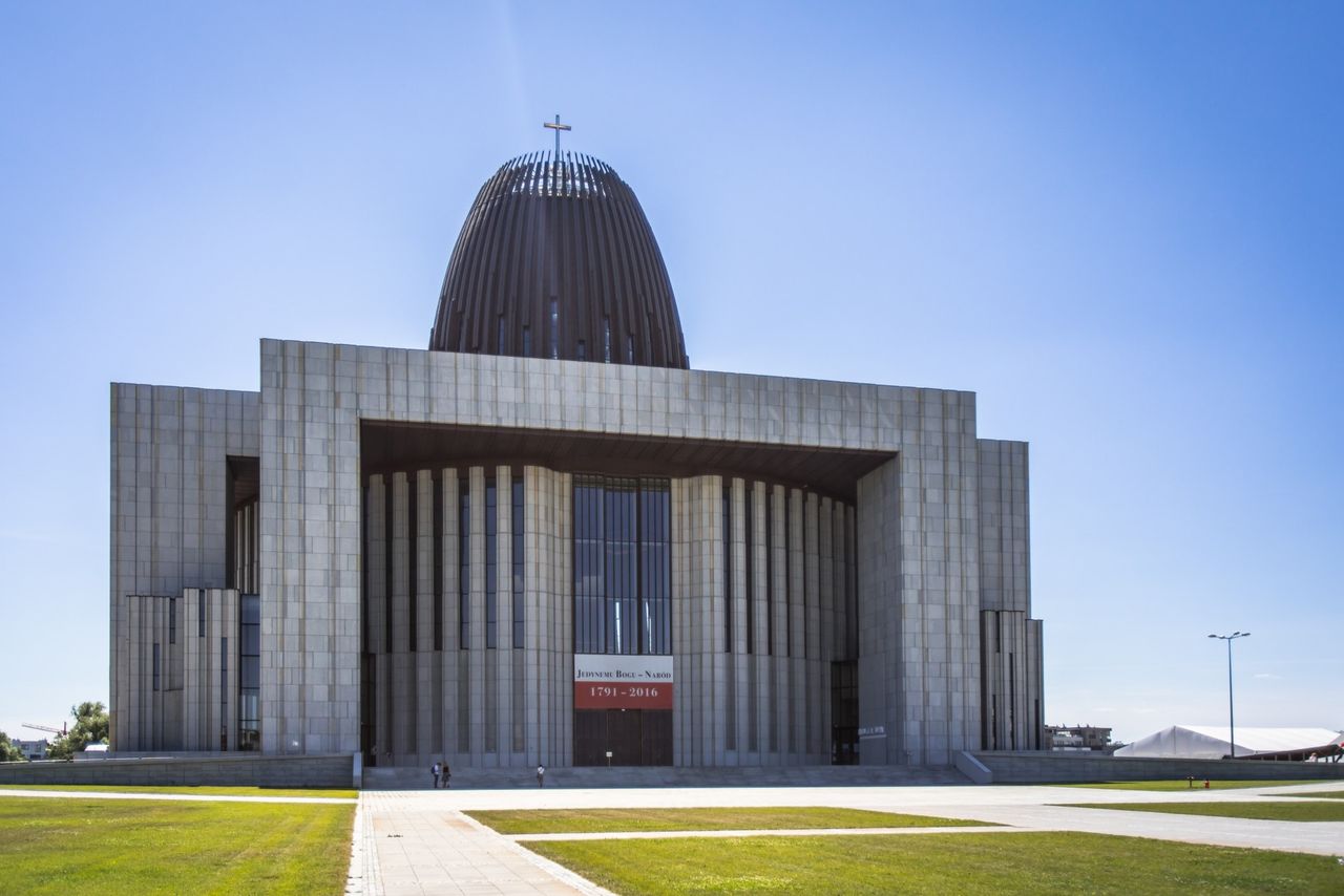 Spowiedź pod Świątynią Opatrzności Bożej. Nie trzeba wysiadać z samochodu