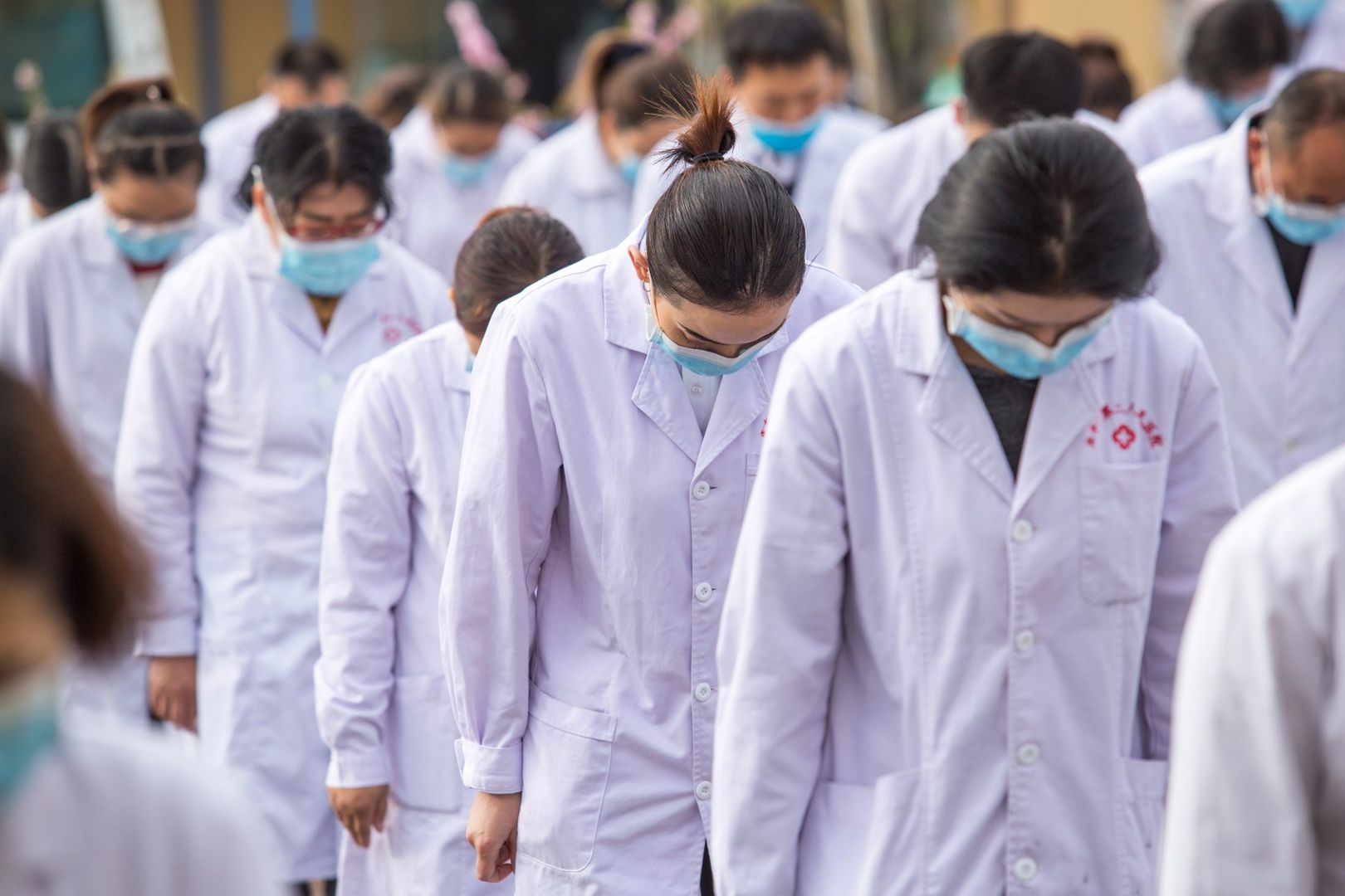 Koronawirus. Chiny oddały hołd ofiarom pandemii COVID-19
