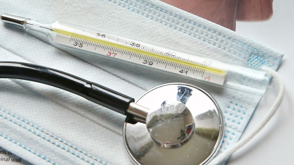 Koronawirus. Do prokuratury wpłynęły dwa zawiadomienia dotyczące kontaktu z lekarzem.