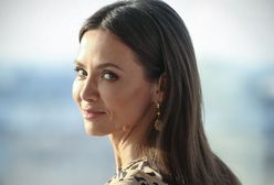 Kinga Rusin pokazała kreację na świąteczne spotkanie. Zachwyciła nie tylko sukienką