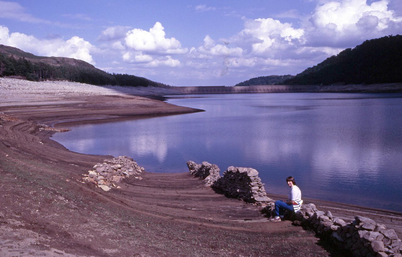 Fragmenty murów