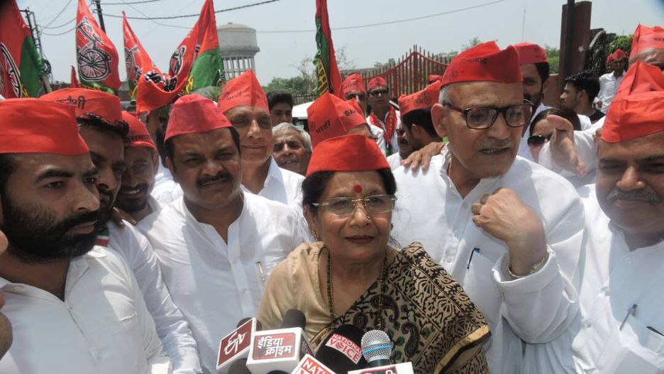 Dr Sarojini Agarwal jest w Indiach bardzo popularna.