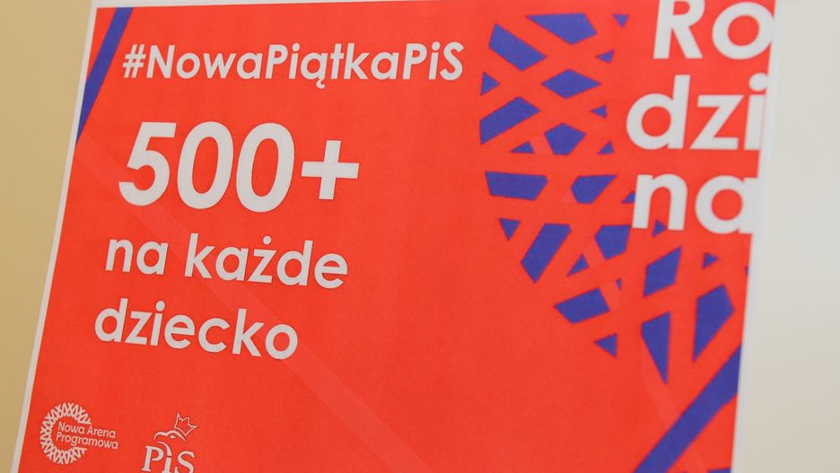 500 Plus na pierwsze dziecko jeszcze w 2019 roku? PiS przekazało projekt ustawy do konsultacji społecznych.