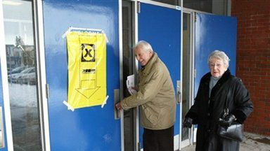 Kanadyjczycy głosowali w poniedziałek