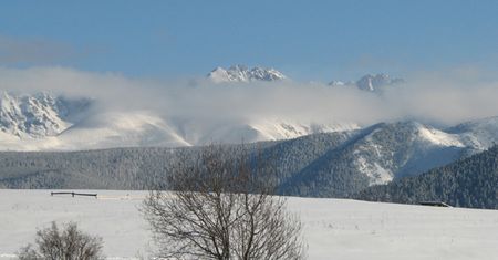 Koronawirus w Polsce. Tatry nie dla turystów. Tatrzański Park Narodowy zamyka szlaki i schroniska