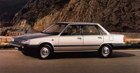 Historia Toyoty Camry w pigułce. Auto wraca do nas po 15 latach