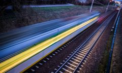 Łask: mężczyzna wpadł pod pociąg. Zginął na miejscu