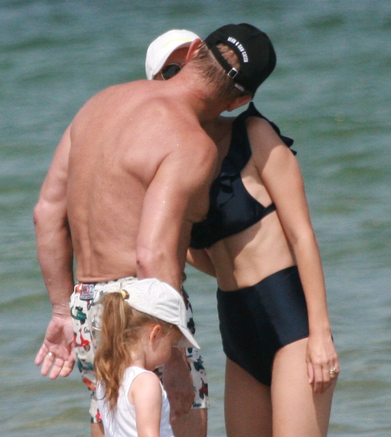 Cezary Pazura i Edyta Pazura na plaży w Juracie