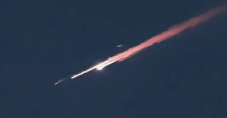 Meteoryt "jasny, jak Księżyc" został zauważony na niebie [Wideo]