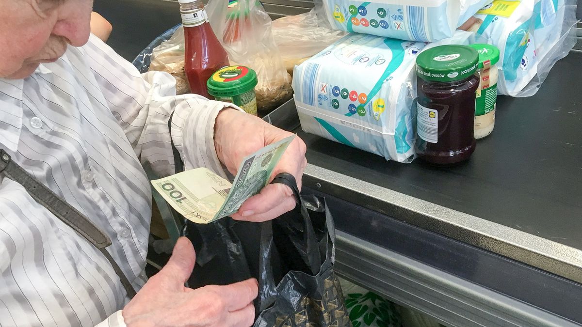 Ludzkość się starzeje. Ale Polacy będą się starzeć szybciej niż ludzkość