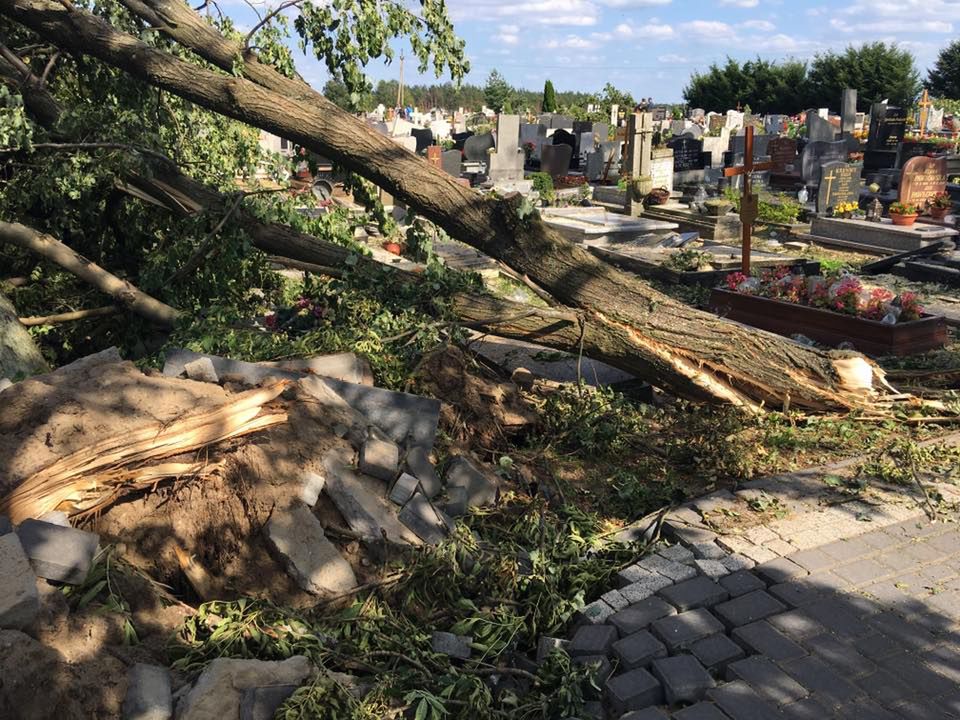 Śmiercionośne burze nad Polską. Ilu ludzi musi jeszcze zginąć, zanim powstanie skuteczny system ostrzegania?