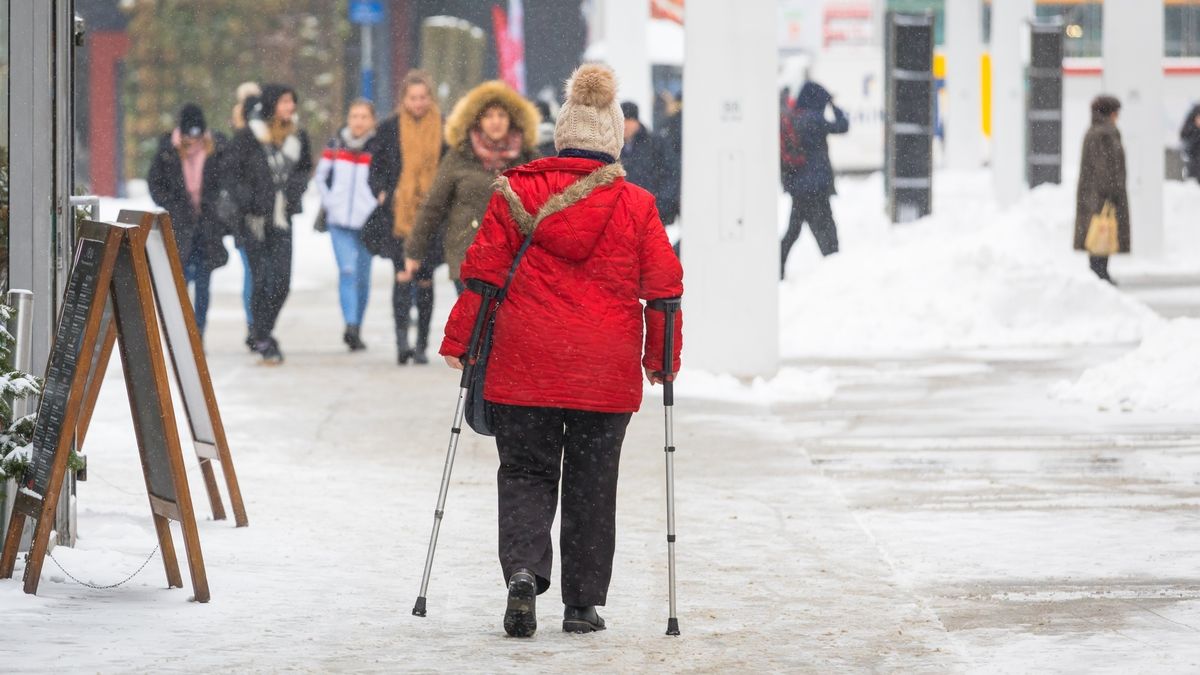 Jednego dnia kilkudziesięciu emerytów w Polsce zarobi po kilkaset złotych. A to tylko efekt waloryzacji
