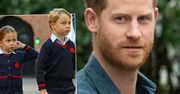 Książę Harry złamał serca George'owi i Charlotte. Smutne doniesienia z pałacu