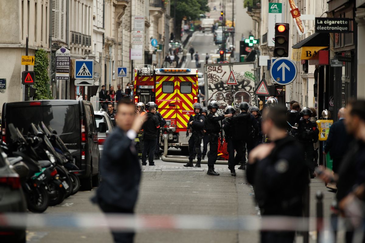 Paryż: uzbrojony mężczyzna wziął zakładników. Napastnik został aresztowany