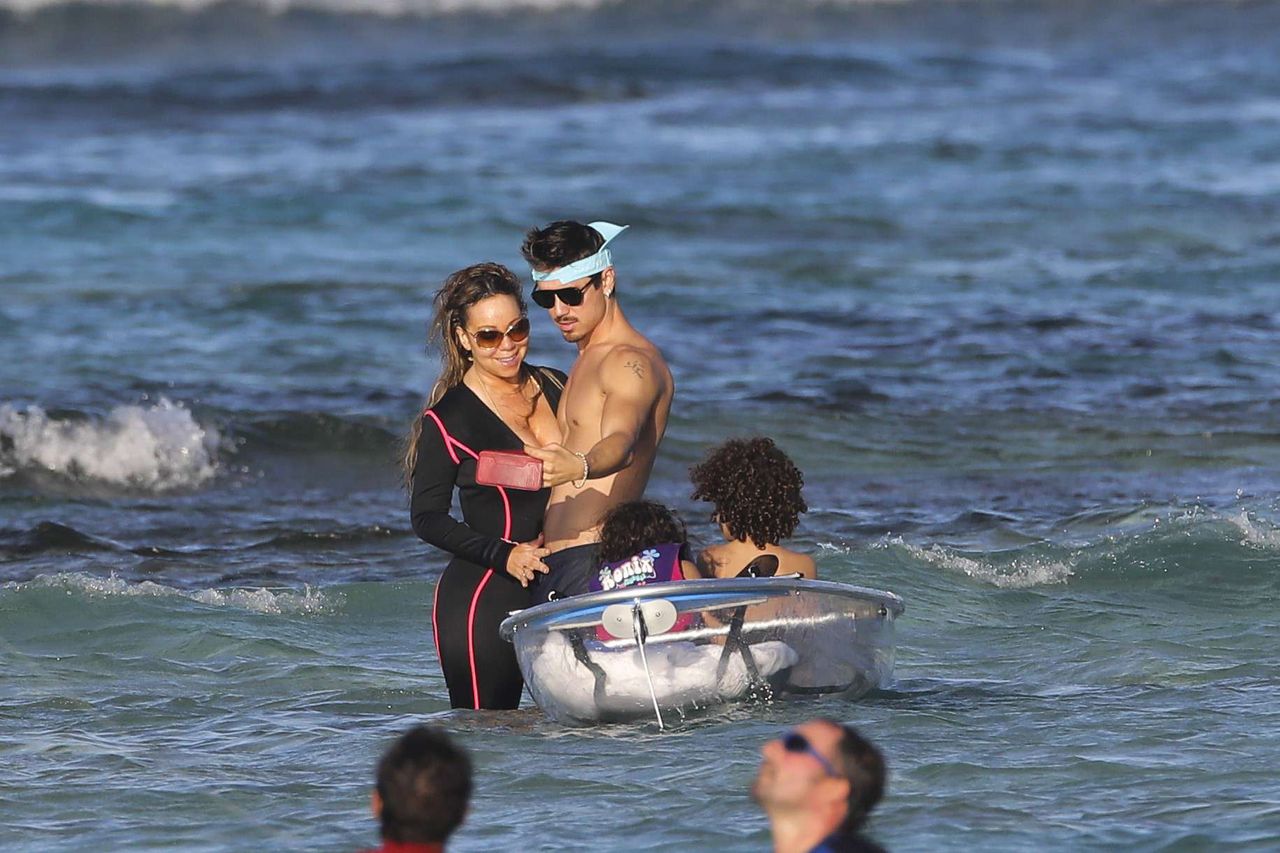 Mariah Carey pokazała swojego nowego chłopaka na wakacjach z dziećmi