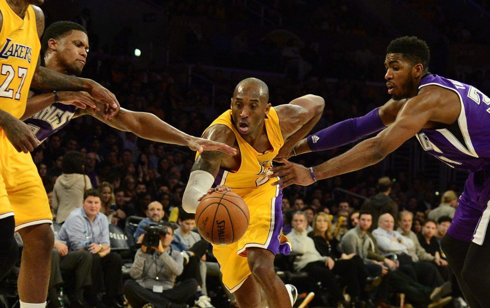 Kobe Bryant nie tylko w NBA 2K. Jako najmłodszy zawodnik NBA użyczył imienia grze wideo