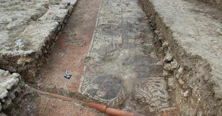 Ogromna mozaika odkryta w Wielkiej Brytanii. Archeolodzy są pod wrażeniem