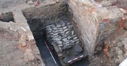 Niecodzienne odkrycie. Znaleźli alkohol sprzed prawie 150 lat. W butelkach było coś jeszcze