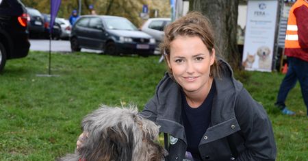 Olga Frycz pokazała się w płaszczu na zimę. Znów została zaatakowana za wybór ubrań