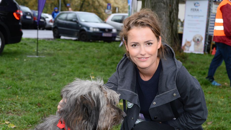 Olga Frycz konsekwentnie trzyma się swojego stylu. Nie ulega ani stylistom, ani trollom