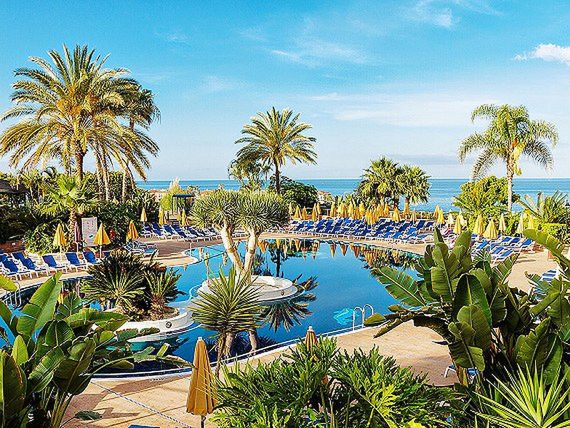 Basen hotelu Be Live Experience Playa la Arena na Teneryfie 
