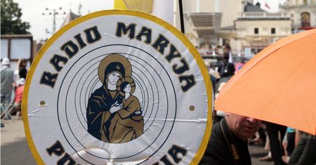 "Dyskusja o seksie jest potrzebna". Katolicy komentują audycję Radia Maryja