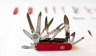 Szwajcarskie scyzoryki podbiły świat. Producent miał poważne problemy przez Al-Kaidę