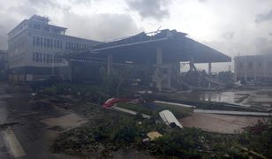 Polacy przeżyli dwa huragany i nie mogą wydostać się z Karaibów. Polski MSZ nie reaguje