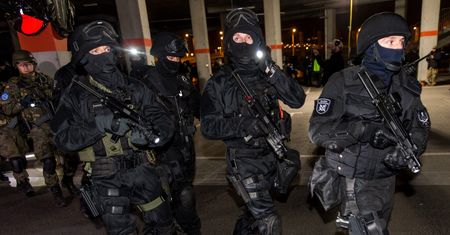 Rozwiązali kryminalną zagadkę sprzed lat. Policjanci z Archiwum X złapali morderców