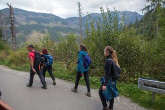 Opłaty miejscowe i środowiskowe znikną. Jest pomysł na nowy podatek