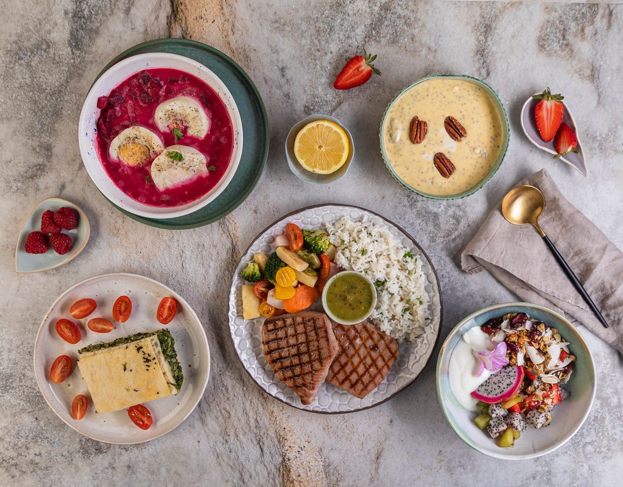 Tego na pewno nie powinieneś próbować w domu. Oto najdziwniejsze diety.