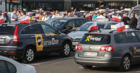 Taksówkarze protestują, Uber odpowiada. Tą promocją