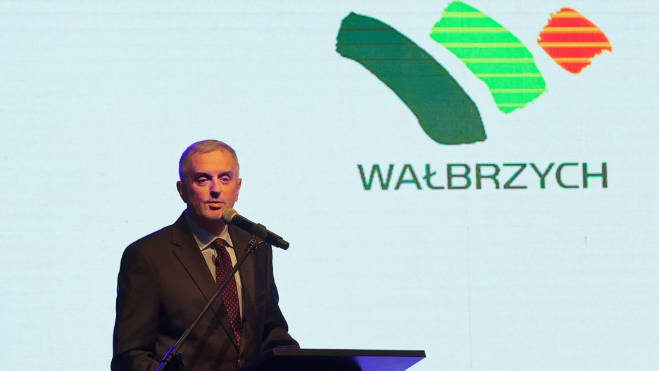 Roman Szełemej wygrał wybory w pierwszej turze z ogromną przewagą nad kontrkandydatami.