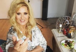 Ewa Kasprzyk ma 61 lat i wciąż zachwyca urodą. "Wygląda pani jak nastolatka'