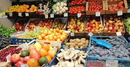 W Polsce trwa boom na warzywniaki. "Jeśli chodzi o śliwki, hipermarket nie ma szans"
