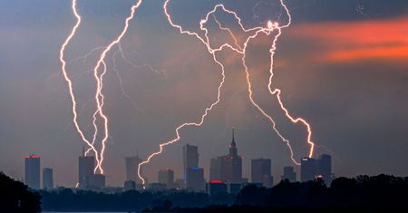 Pogoda na dziś: gdzie jest burza, a gdzie upał? IMGW ostrzega