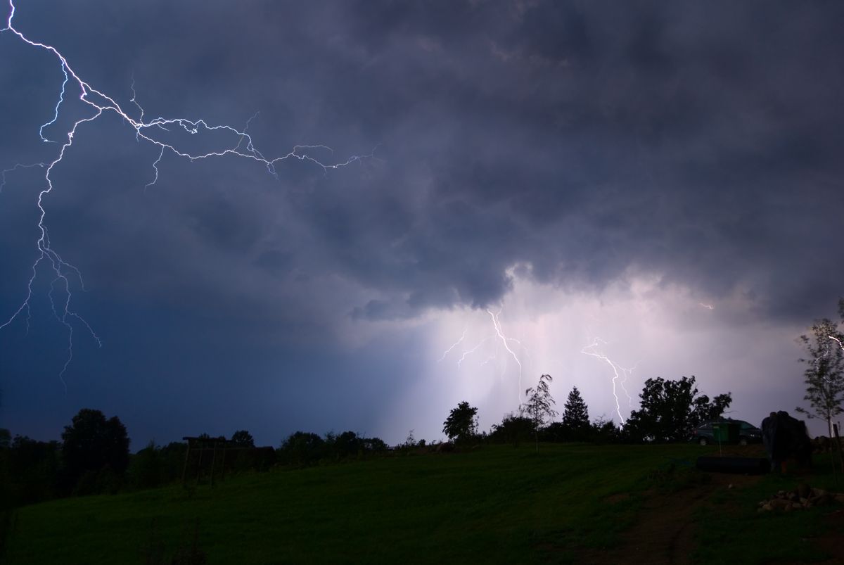 Piekielne upały i niebezpieczne burze nadciągają nad Polskę