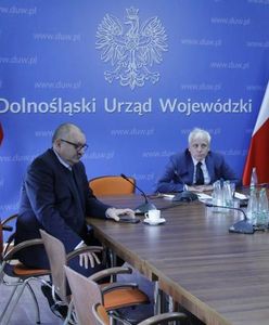 Wrocław: Koronawirus. Konferencja przedstawicieli samorządów z premierem
