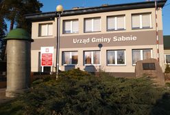 Walczą o niższe pensje. Radni chcą zarabiać tylko 400 zł