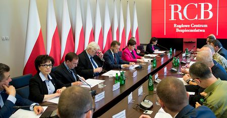 Premier Beata Szydło o ataku ransomware: "Sytuacja jest monitorowana. Służby prowadzą odpowiednie działania"