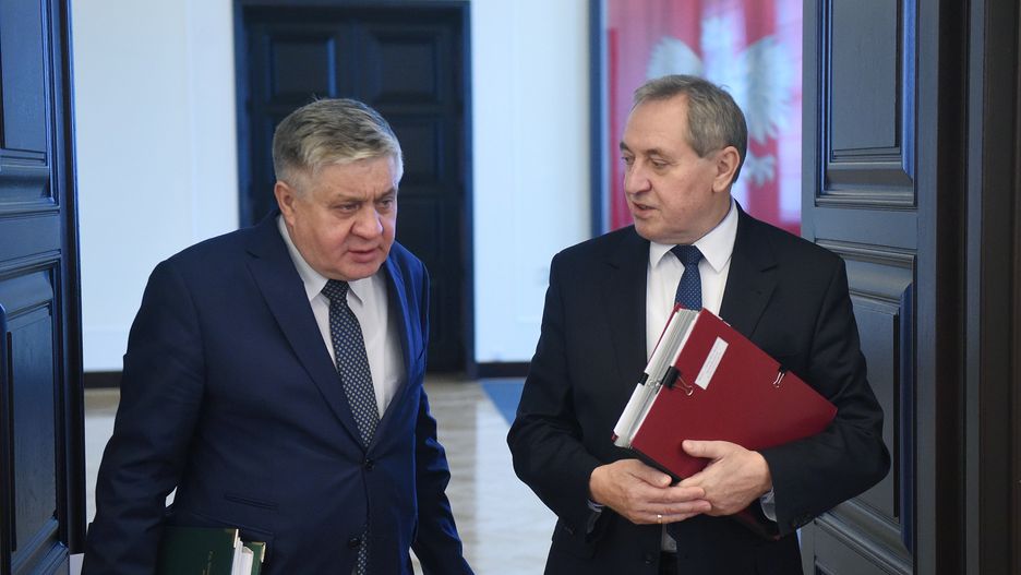 Szorstka przyjaźń ministrów rolnictwa i środowiska może się skończyć dymisją jednego z nich 