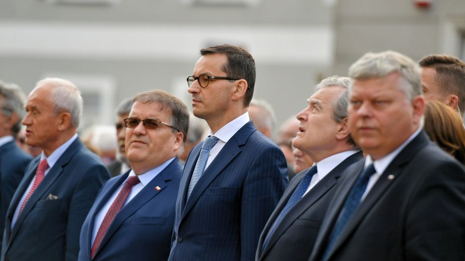 45 proc. Polaków dobrze ocenia pracę rządu