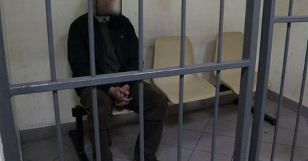 Czyhał na prezydenta ze strzykawką. Wypuścili podejrzanego do domu