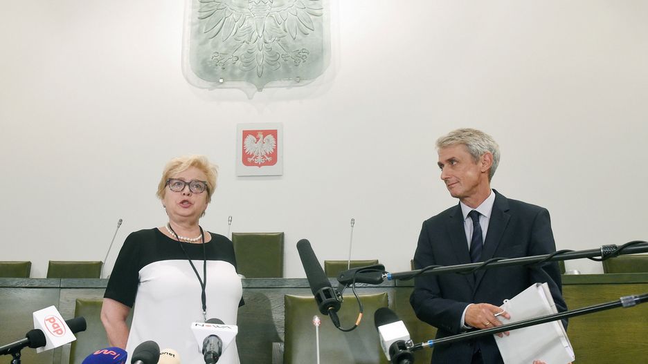 Rzecznik Sądu Najwyższego Michał Laskowski tłumaczy prezes Małgorzatę Gersdorf.