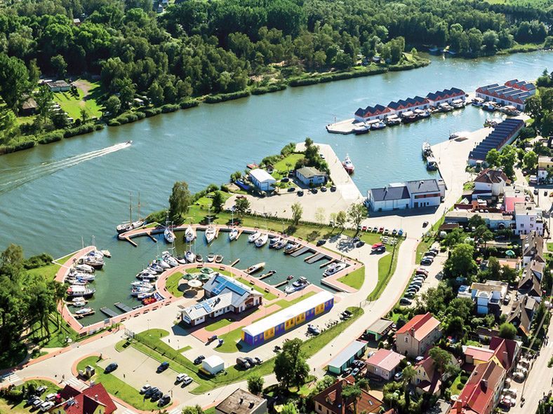 Marina w Dziwnowie to baza wypadowa zarówno na Bałtyk, jak i Zalew Szczeciński 