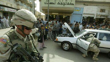 Trwają poszukiwania broni z której zestrzelono śmigłowiec