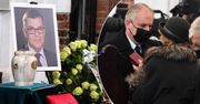 Pogrzeb Piotra Świąca. Dziennikarza pożegnały tłumy. W kościele doszło do wzruszających scen